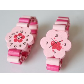 Rózsaszín fa karkötő választható óra dísszel 