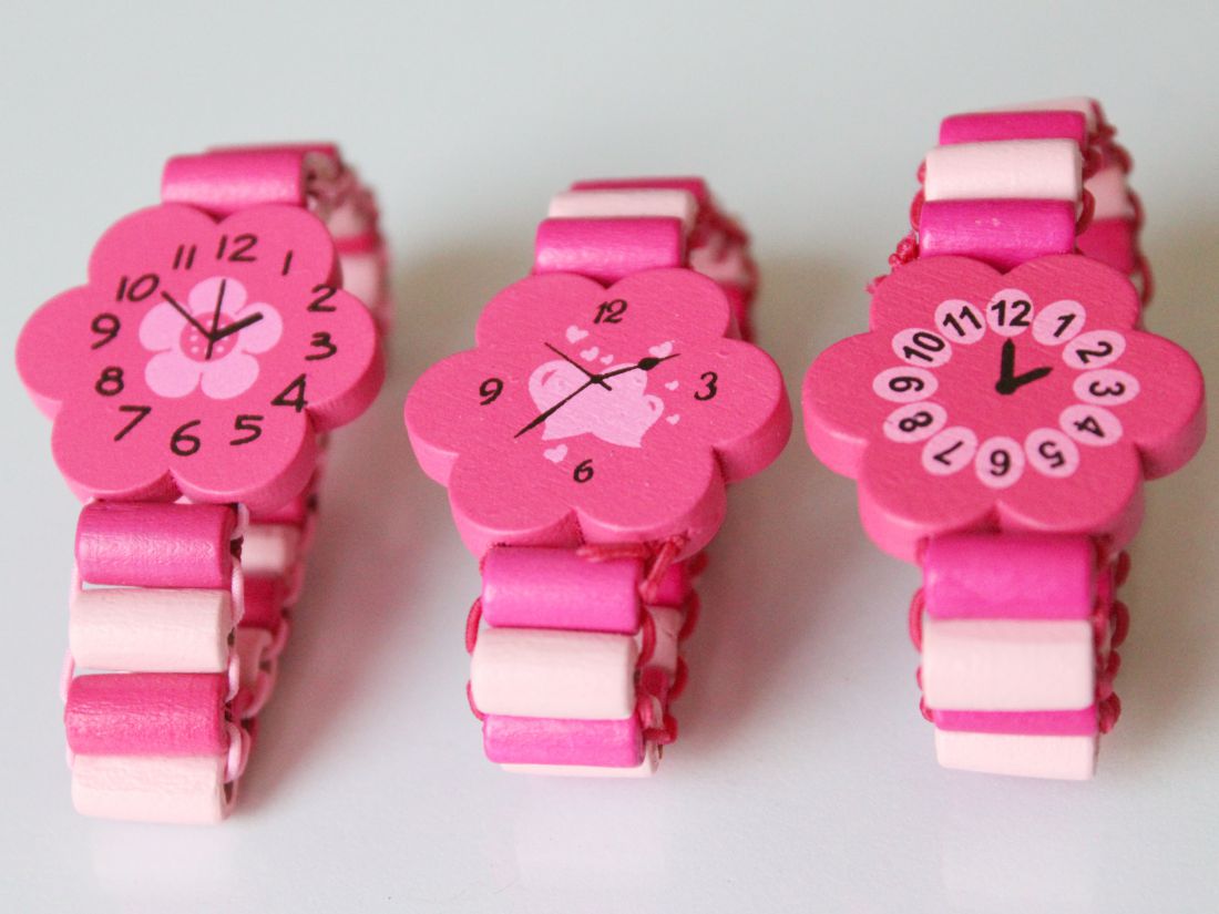 Pink fa karkötő választható óra dísszel
